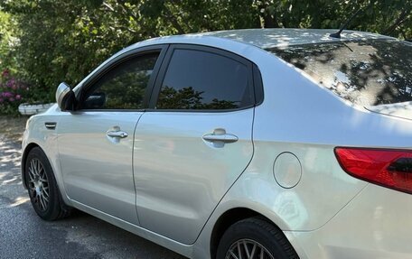 KIA Rio III рестайлинг, 2011 год, 750 000 рублей, 9 фотография