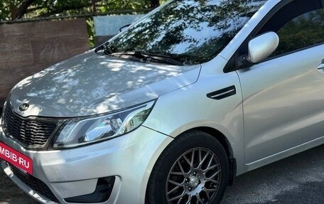 KIA Rio III рестайлинг, 2011 год, 750 000 рублей, 8 фотография