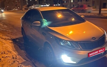 KIA Rio III рестайлинг, 2011 год, 750 000 рублей, 29 фотография