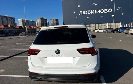 Volkswagen Tiguan II, 2022 год, 2 980 000 рублей, 8 фотография