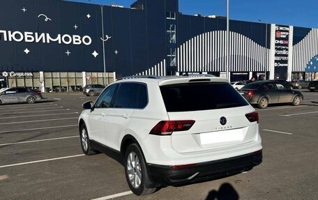 Volkswagen Tiguan II, 2022 год, 2 980 000 рублей, 7 фотография