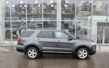 Ford Explorer VI, 2016 год, 2 070 000 рублей, 4 фотография