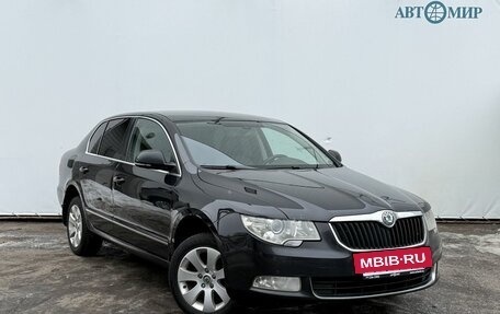 Skoda Superb III рестайлинг, 2012 год, 1 090 000 рублей, 3 фотография