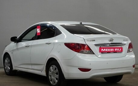 Hyundai Solaris II рестайлинг, 2012 год, 750 000 рублей, 7 фотография