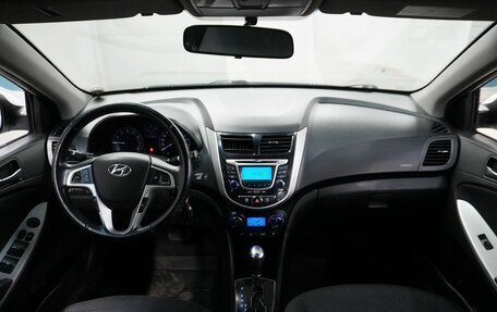 Hyundai Solaris II рестайлинг, 2012 год, 750 000 рублей, 11 фотография