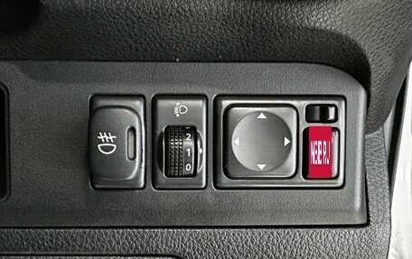 Nissan Note II рестайлинг, 2010 год, 647 000 рублей, 16 фотография