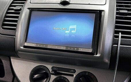 Nissan Note II рестайлинг, 2010 год, 647 000 рублей, 18 фотография