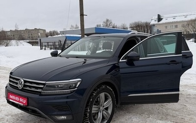 Volkswagen Tiguan II, 2017 год, 2 600 000 рублей, 1 фотография