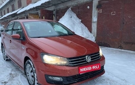 Volkswagen Polo VI (EU Market), 2016 год, 900 000 рублей, 1 фотография