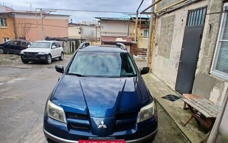 Mitsubishi Outlander III рестайлинг 3, 2004 год, 575 000 рублей, 1 фотография