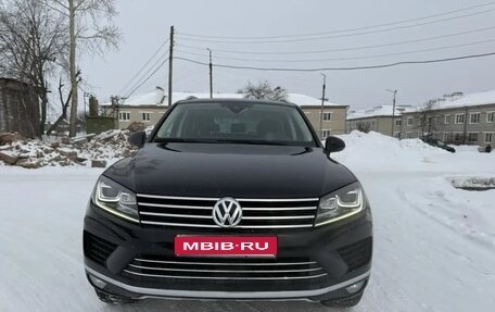 Volkswagen Touareg III, 2016 год, 2 350 000 рублей, 1 фотография