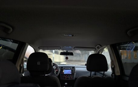 Nissan Tiida, 2013 год, 880 000 рублей, 9 фотография