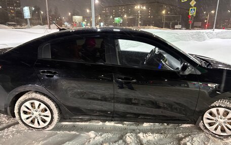 KIA Rio IV, 2018 год, 1 429 000 рублей, 4 фотография