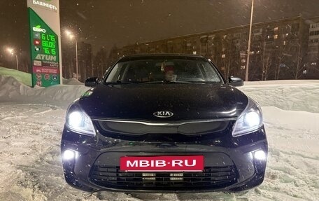 KIA Rio IV, 2018 год, 1 429 000 рублей, 3 фотография