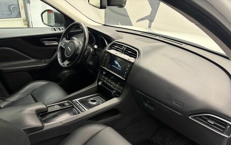 Jaguar F-Pace, 2018 год, 2 979 900 рублей, 19 фотография