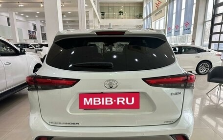 Toyota Highlander, 2025 год, 6 540 000 рублей, 5 фотография