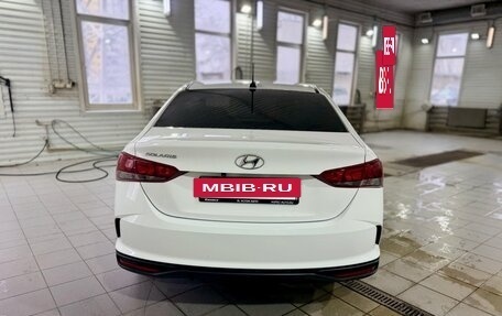 Hyundai Solaris II рестайлинг, 2021 год, 1 450 000 рублей, 6 фотография