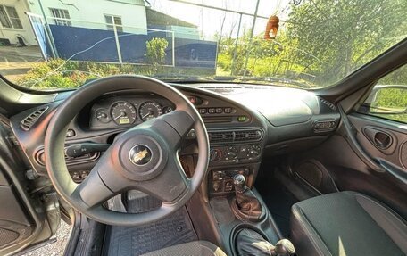 Chevrolet Niva I рестайлинг, 2019 год, 900 000 рублей, 3 фотография