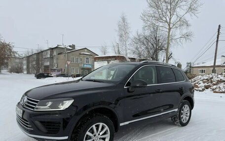 Volkswagen Touareg III, 2016 год, 2 350 000 рублей, 9 фотография