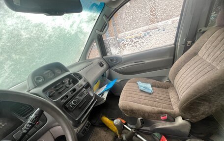 Mitsubishi Space Gear I рестайлинг, 1997 год, 800 000 рублей, 7 фотография