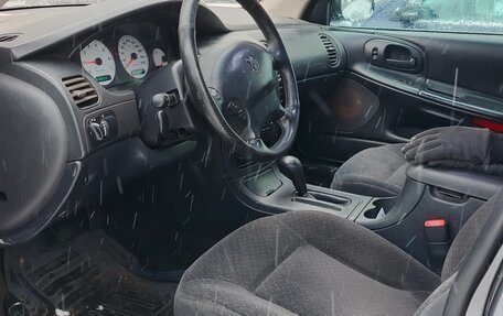 Dodge Intrepid II, 2002 год, 140 000 рублей, 18 фотография