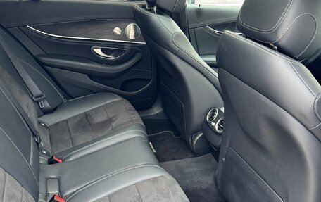 Mercedes-Benz E-Класс, 2021 год, 5 090 000 рублей, 13 фотография