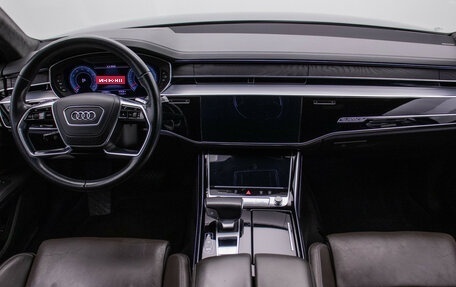 Audi A8, 2019 год, 5 250 000 рублей, 11 фотография