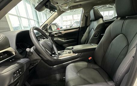 Toyota Highlander, 2025 год, 5 750 000 рублей, 13 фотография