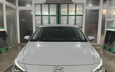 Hyundai Elantra, 2021 год, 1 800 000 рублей, 1 фотография