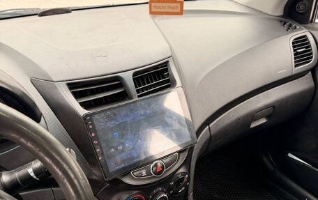 Hyundai Solaris II рестайлинг, 2014 год, 340 000 рублей, 6 фотография