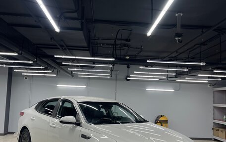 KIA Optima IV, 2019 год, 1 960 000 рублей, 12 фотография