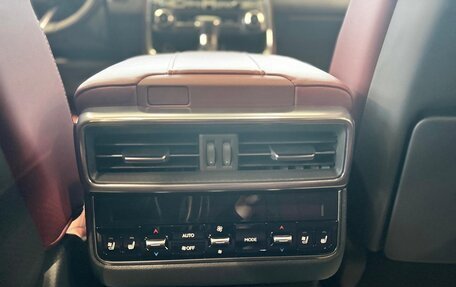 Lexus LX, 2025 год, 18 050 000 рублей, 22 фотография