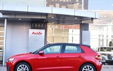 Audi A1, 2023 год, 1 600 000 рублей, 5 фотография