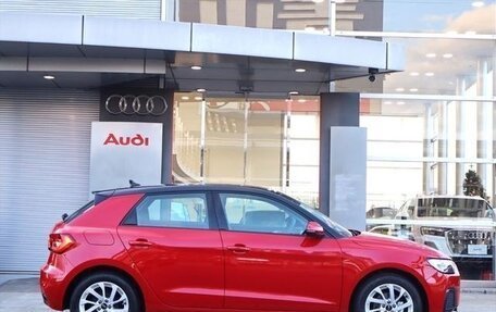 Audi A1, 2023 год, 1 600 000 рублей, 10 фотография
