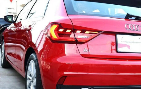 Audi A1, 2023 год, 1 600 000 рублей, 13 фотография