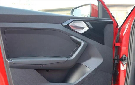 Audi A1, 2023 год, 1 600 000 рублей, 27 фотография