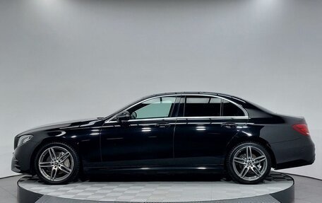 Mercedes-Benz E-Класс, 2017 год, 3 299 000 рублей, 8 фотография