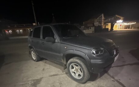 Chevrolet Niva I рестайлинг, 2006 год, 330 000 рублей, 1 фотография