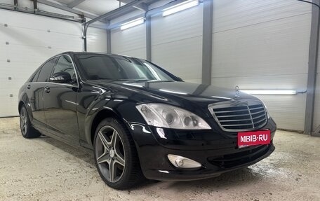 Mercedes-Benz S-Класс, 2009 год, 1 400 000 рублей, 1 фотография