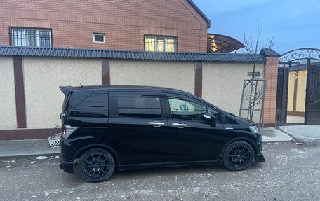 Honda Freed I, 2014 год, 1 530 000 рублей, 19 фотография