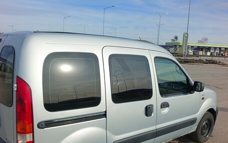 Renault Kangoo II рестайлинг, 2003 год, 525 000 рублей, 3 фотография