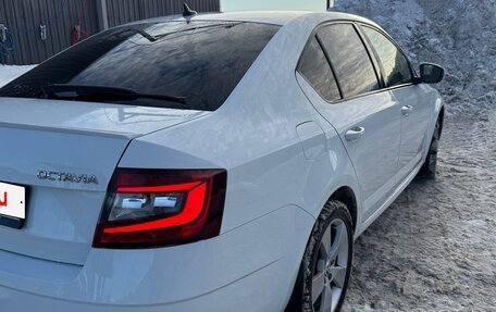 Skoda Octavia, 2018 год, 1 950 000 рублей, 6 фотография