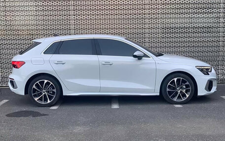 Audi A3, 2022 год, 2 300 000 рублей, 3 фотография