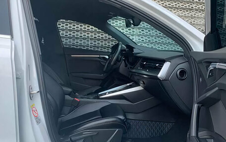 Audi A3, 2022 год, 2 300 000 рублей, 7 фотография