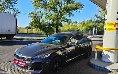 KIA Stinger I, 2018 год, 3 000 000 рублей, 9 фотография