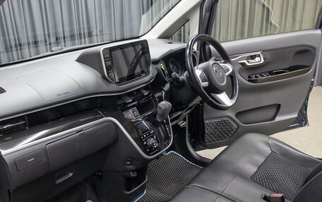 Daihatsu Move VI рестайлинг, 2019 год, 879 000 рублей, 11 фотография