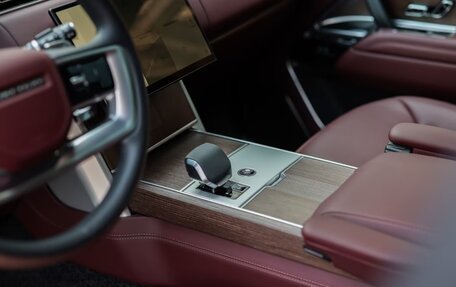 Land Rover Range Rover IV рестайлинг, 2026 год, 27 300 000 рублей, 9 фотография