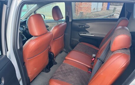 Toyota Wish II, 2009 год, 1 400 000 рублей, 20 фотография