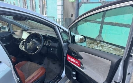 Toyota Wish II, 2009 год, 1 400 000 рублей, 11 фотография