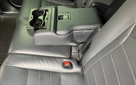 Lexus RX IV рестайлинг, 2020 год, 6 500 000 рублей, 10 фотография